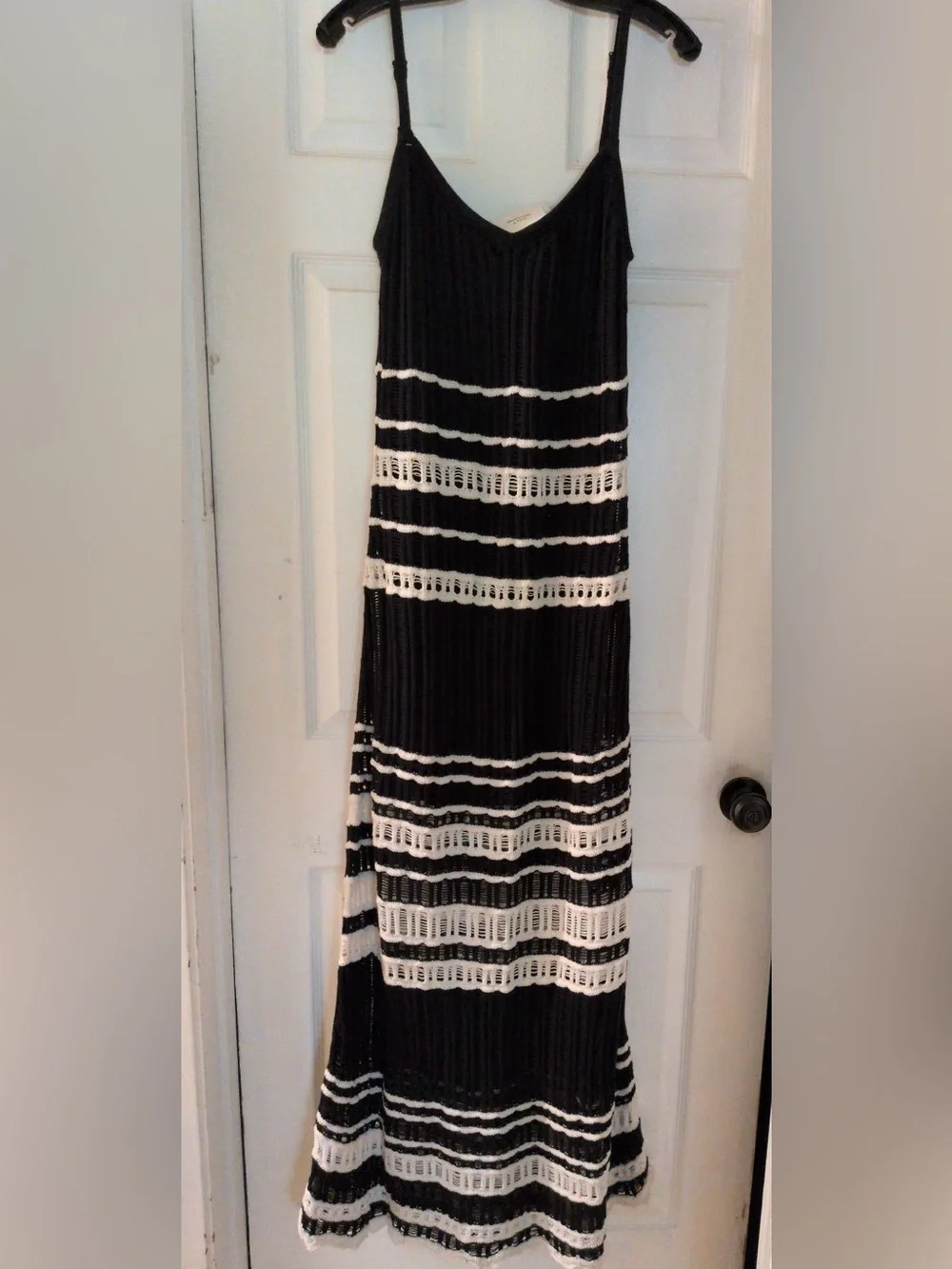 NWT Abercrombie & Fitch Black and White Striped Crochet Maxi Dress Size L Tall